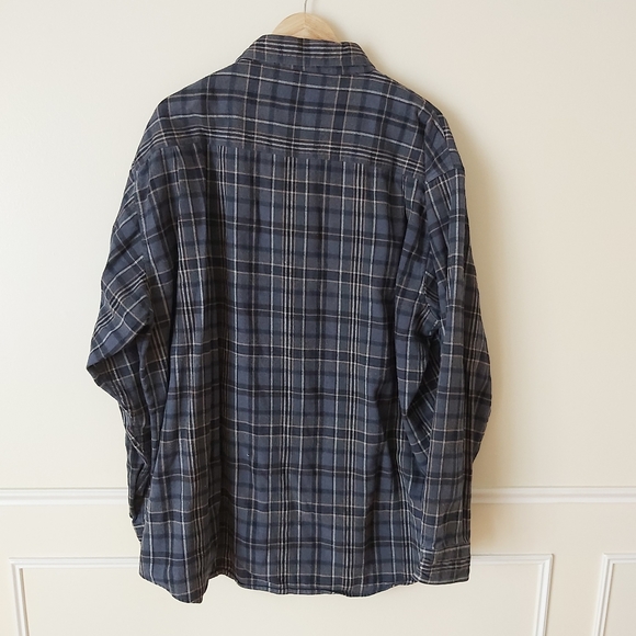 Woolrich Outdoor / Plaid Button Shirt Flannel - Picture 2 of 5
